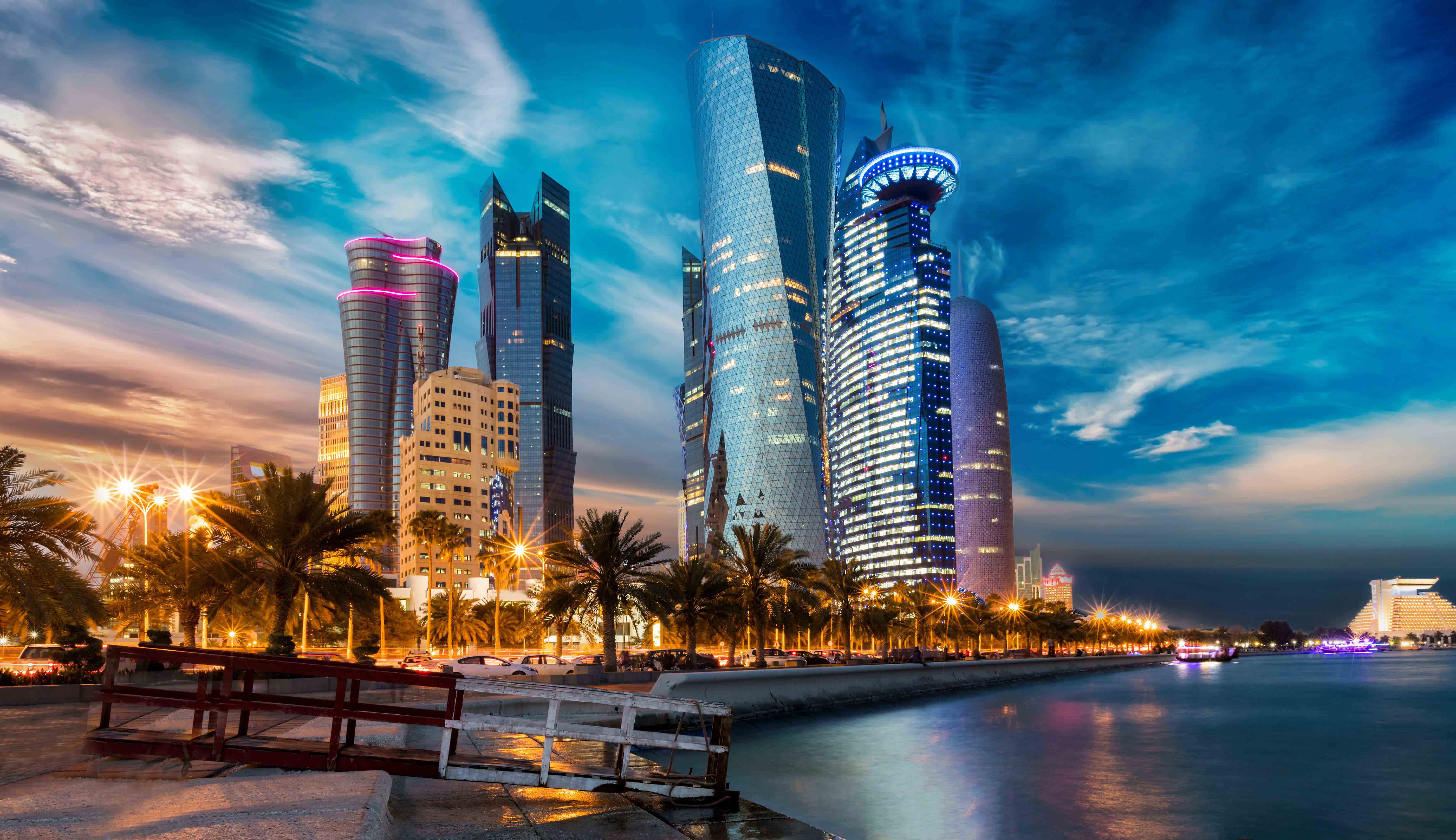img-The bay in Doha1.jpg